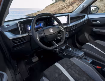 Interior Vauxhall Frontera GS Electric Prototype [LHD] '2024