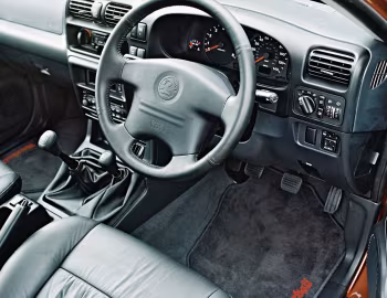Painel frontal Vauxhall Frontera Sport (B) '1998–2001