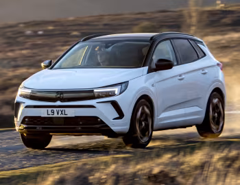 Vauxhall Grandland GSe '2023–24