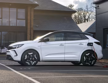 Vauxhall Grandland GSe '2023–24