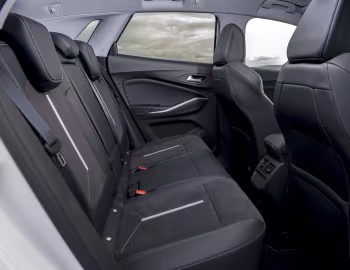 Interior Vauxhall Grandland GSe '2023–24