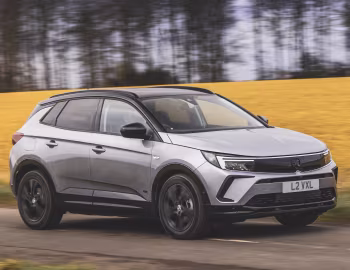 Vauxhall Grandland Plug-in Hybrid GS Line '2022–24