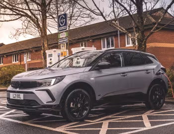 Vauxhall Grandland Plug-in Hybrid GS Line '2022–24