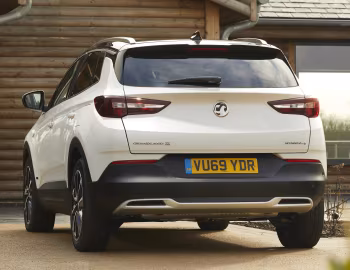 Vauxhall Grandland X Hybrid4 '2020–21