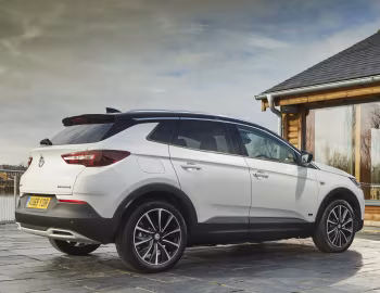 Vauxhall Grandland X Hybrid4 '2020–21