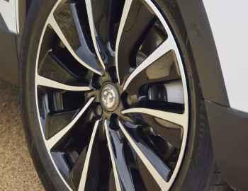 Vauxhall Grandland X Hybrid4 '2020–21
