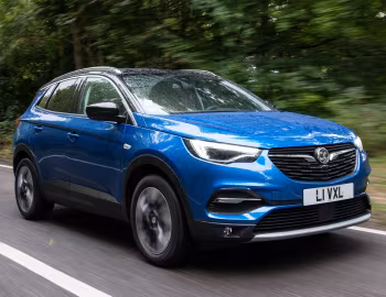 Vauxhall Grandland X Turbo '2017–21
