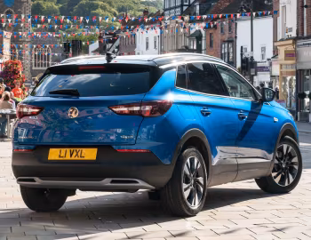 Vauxhall Grandland X Turbo '2017–21
