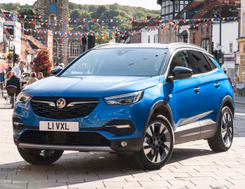Vauxhall Grandland X Turbo '2017–21