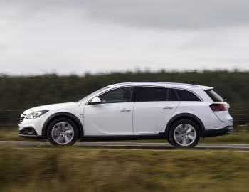 Vauxhall Insignia Country Tourer '2013–15
