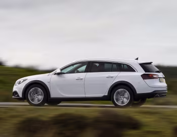 Vauxhall Insignia Country Tourer '2013–15