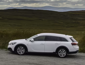 Vauxhall Insignia Country Tourer '2013–15