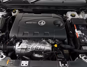 Sob o capô Vauxhall Insignia Country Tourer '2013–15