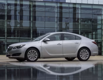 Vauxhall Insignia ecoFLEX Hatchback '2013–17