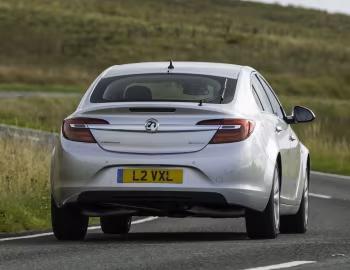 Vauxhall Insignia ecoFLEX Hatchback '2013–17