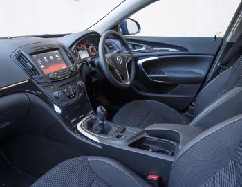 Interior Vauxhall Insignia Hatchback '2013–17