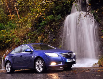 Vauxhall Insignia Hatchback '2008–13