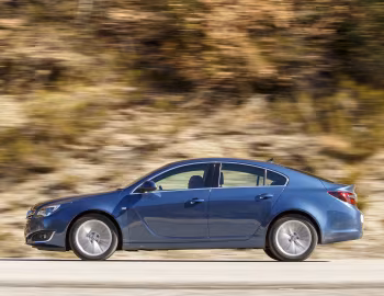 Vauxhall Insignia Hatchback '2013–17