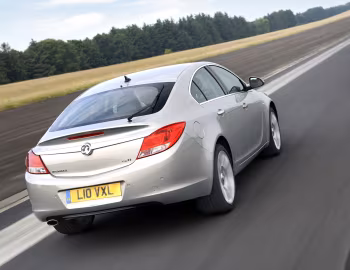 Vauxhall Insignia Hatchback '2008–13