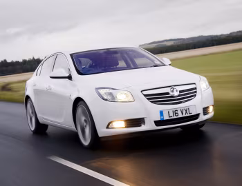 Vauxhall Insignia Hatchback '2008–13
