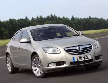 Vauxhall Insignia Hatchback '2008–13