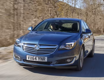Vauxhall Insignia Hatchback '2013–17