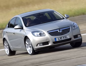 Vauxhall Insignia Hatchback '2008–13