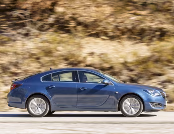 Vauxhall Insignia Hatchback '2013–17
