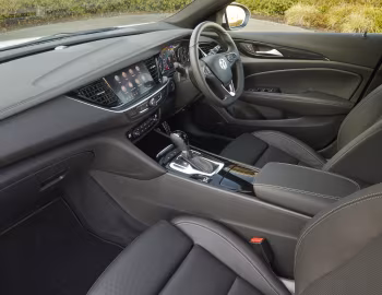 Interior Vauxhall Insignia SRi '2021–22