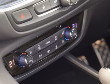 Interior Vauxhall Insignia SRi '2021–22