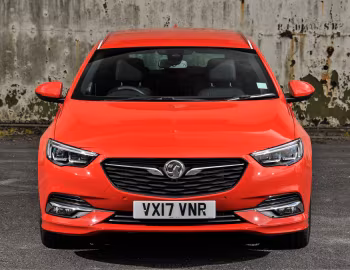 Vauxhall Insignia SRi Sports Tourer '2017–19