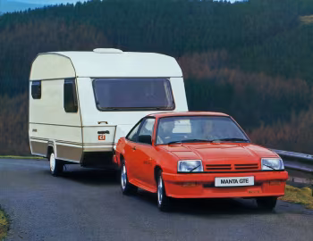 Opel Manta GT/E Coupe [UK-spec] (B) '08.1983–07.1987