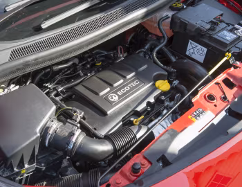 Sob o capô Vauxhall Meriva Turbo '2014–17