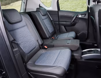 Interior Vauxhall Meriva Turbo '2010–14