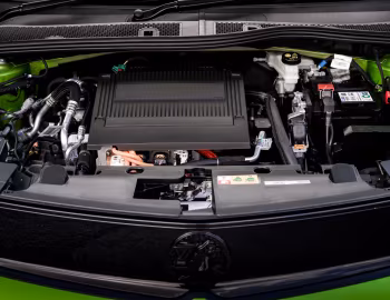 Sob o capô Vauxhall Mokka Electric Ultimate '2022–24