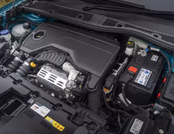 Bajo el capó Vauxhall Mokka GS '2025–pr.