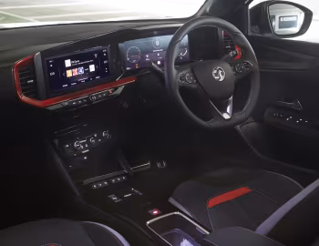 Interior Vauxhall Mokka SRI '2021–24