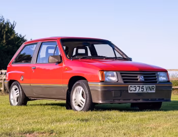 Vauxhall Nova SR '1983–87