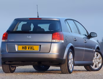 Vauxhall Signum '2003–05
