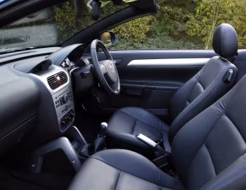 Interior Vauxhall Tigra TwinTop '2004–09