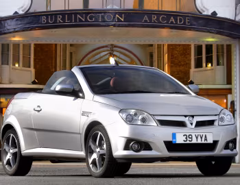 Vauxhall Tigra TwinTop "Exclusive Red" '01–10.2007