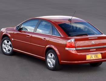 Vauxhall Vectra GTS 1.9 CDTi (C) '2005–09