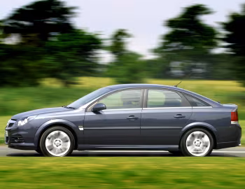 Vauxhall Vectra GTS (C) '2005–08