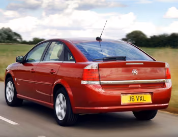 Vauxhall Vectra GTS 1.9 CDTi (C) '2005–09