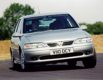 Vauxhall Vectra Hatchback (B) '1999–2002
