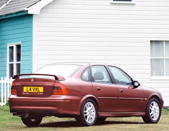 Vauxhall Vectra SRi 150 Saloon (B) '1999–2002