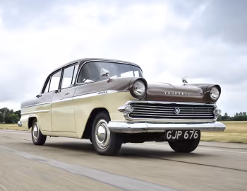 Vauxhall Victor II Deluxe Saloon [UK-spec] (FA) '1959–61