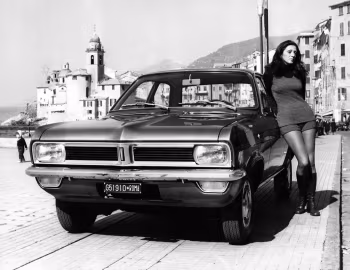 Vauxhall Viva Saloon 4-door (HC) '1970–79