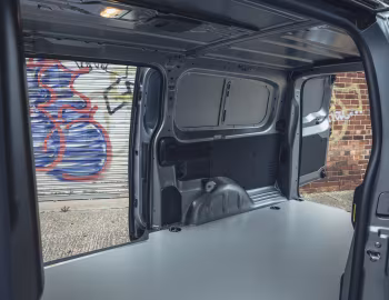 Interior Vauxhall Vivaro-e Van Long '2020–23