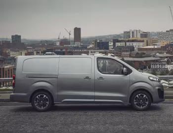 Vauxhall Vivaro-e Van Long '2020–23